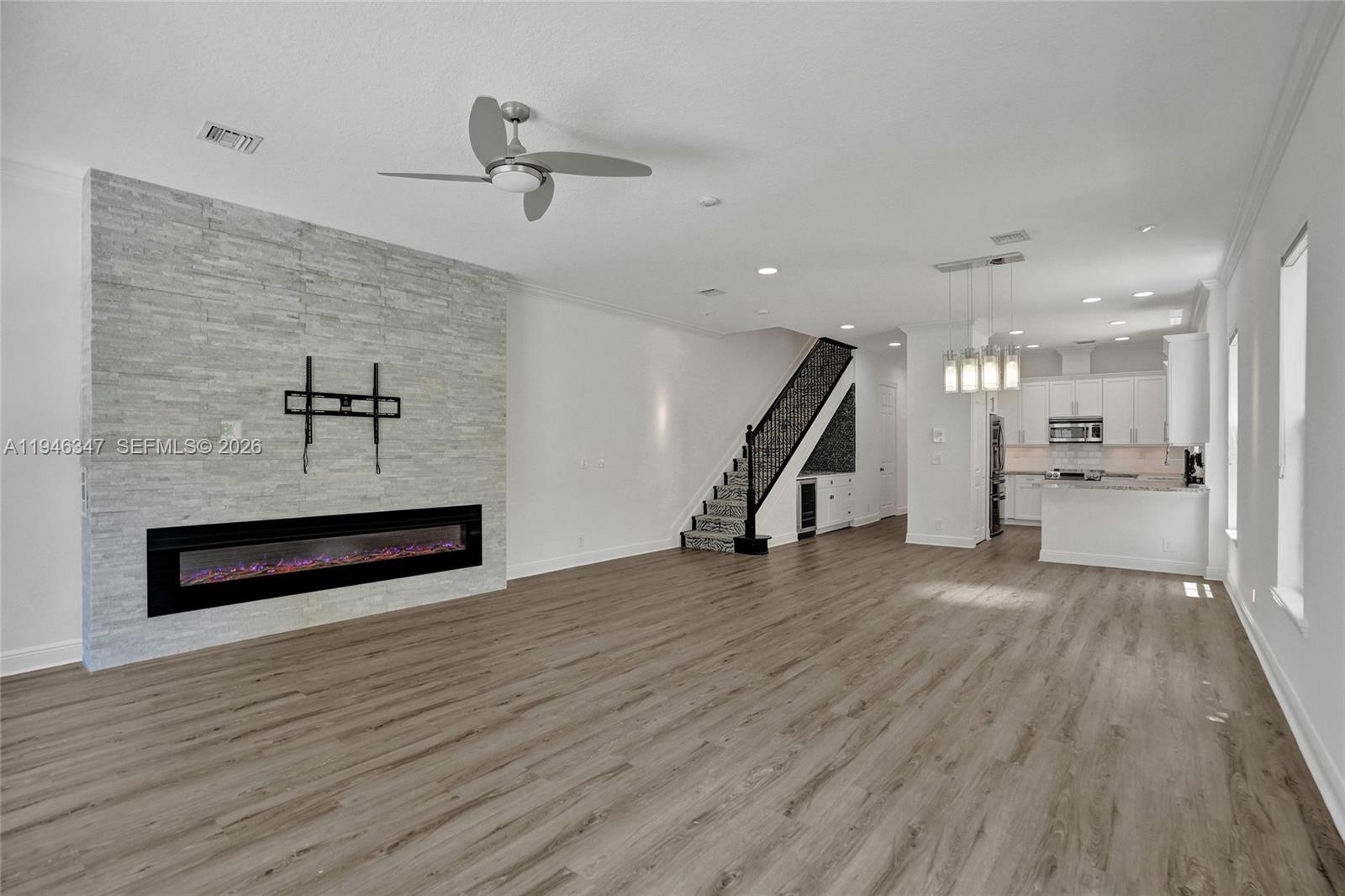 1115 NE 14th Ave Fort Lauderdale, FL 33304