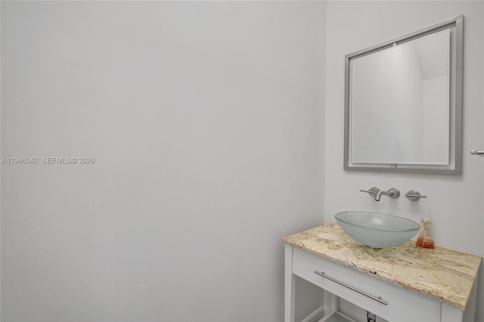 1115 NE 14th Ave Fort Lauderdale, FL 33304