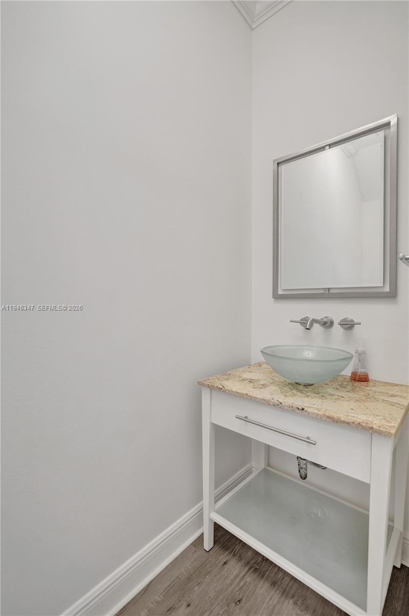 1115 NE 14th Ave Fort Lauderdale, FL 33304