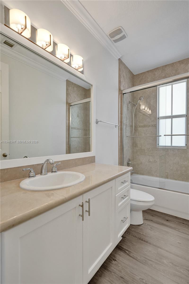 1115 NE 14th Ave Fort Lauderdale, FL 33304