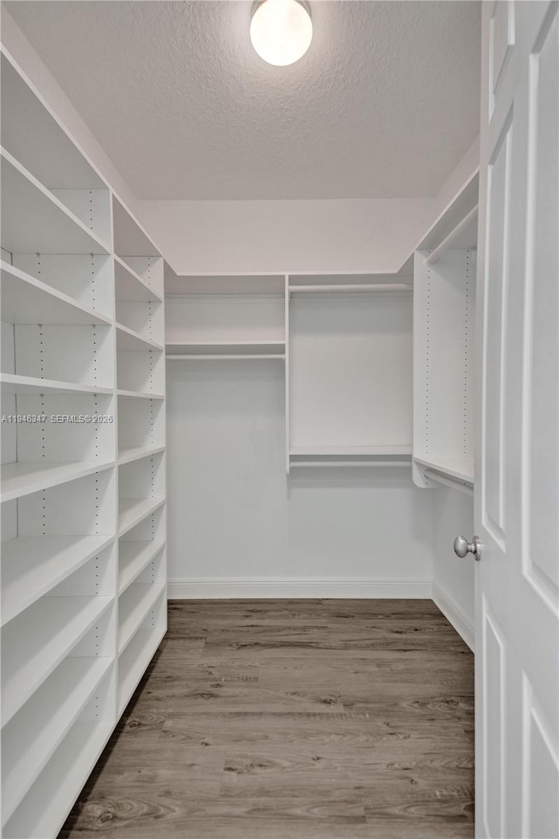 1115 NE 14th Ave Fort Lauderdale, FL 33304