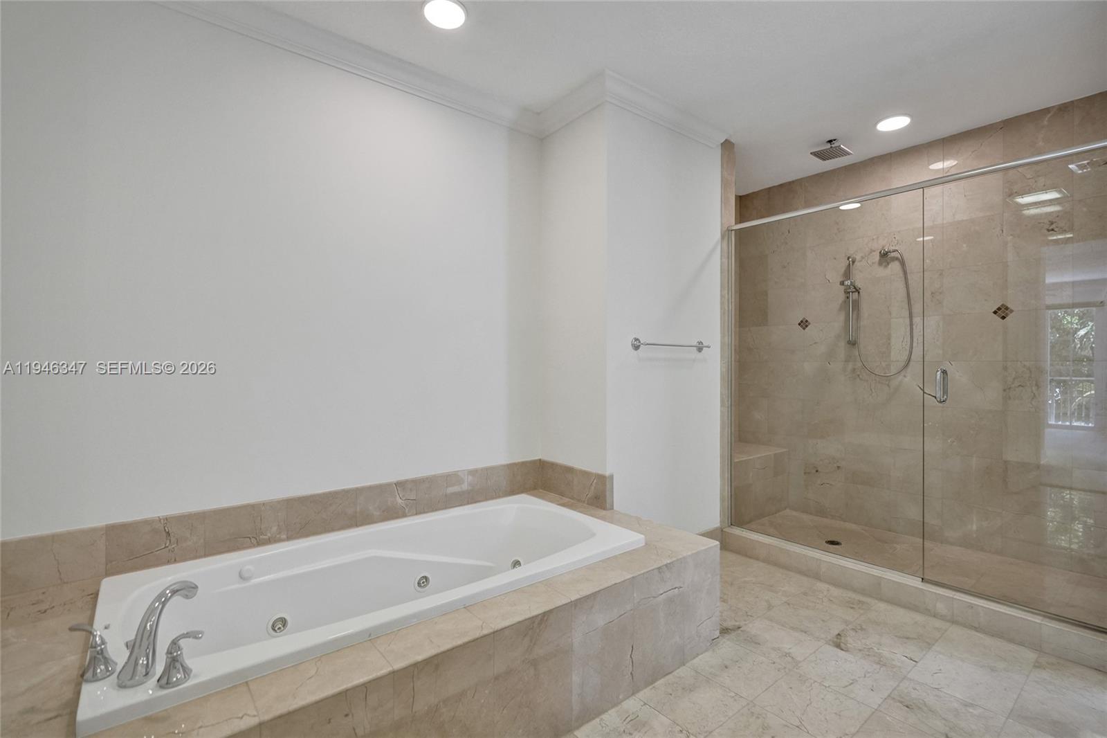 1115 NE 14th Ave Fort Lauderdale, FL 33304