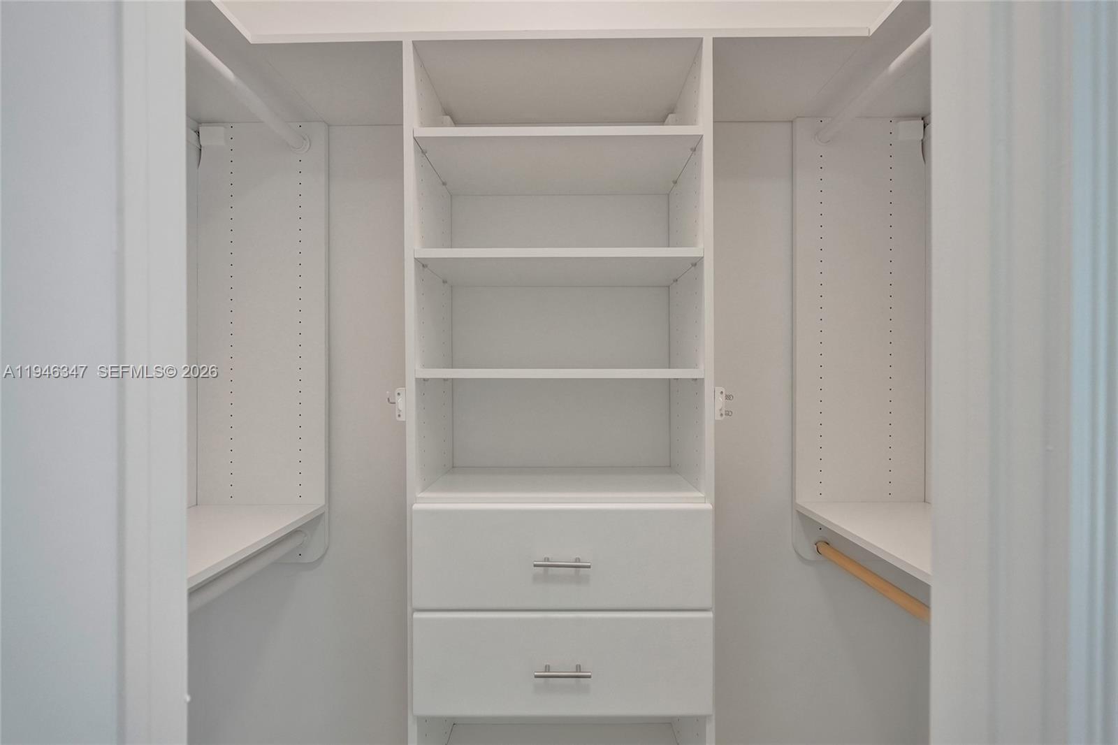 1115 NE 14th Ave Fort Lauderdale, FL 33304