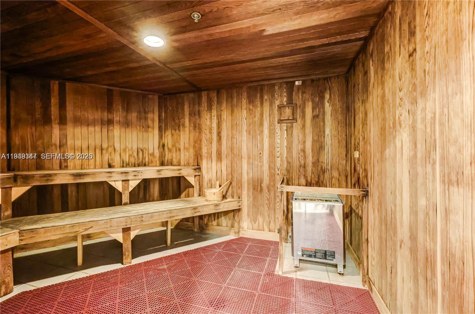 image Viscayne South40