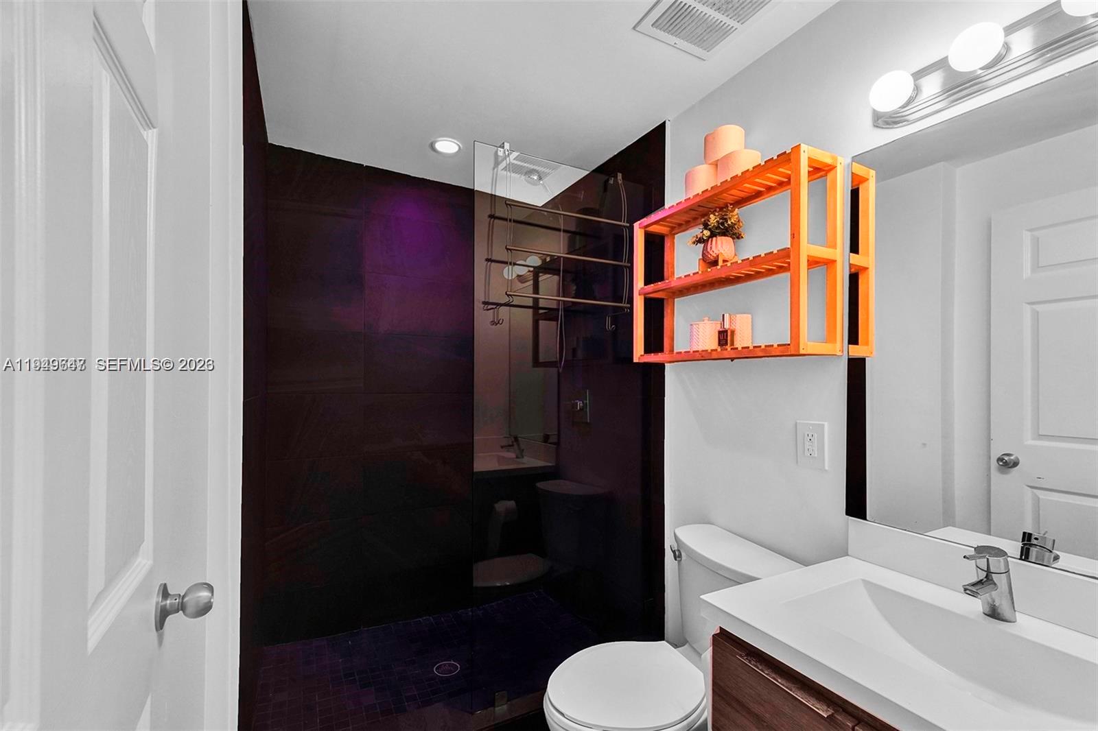 1450 Meridian Ave #102