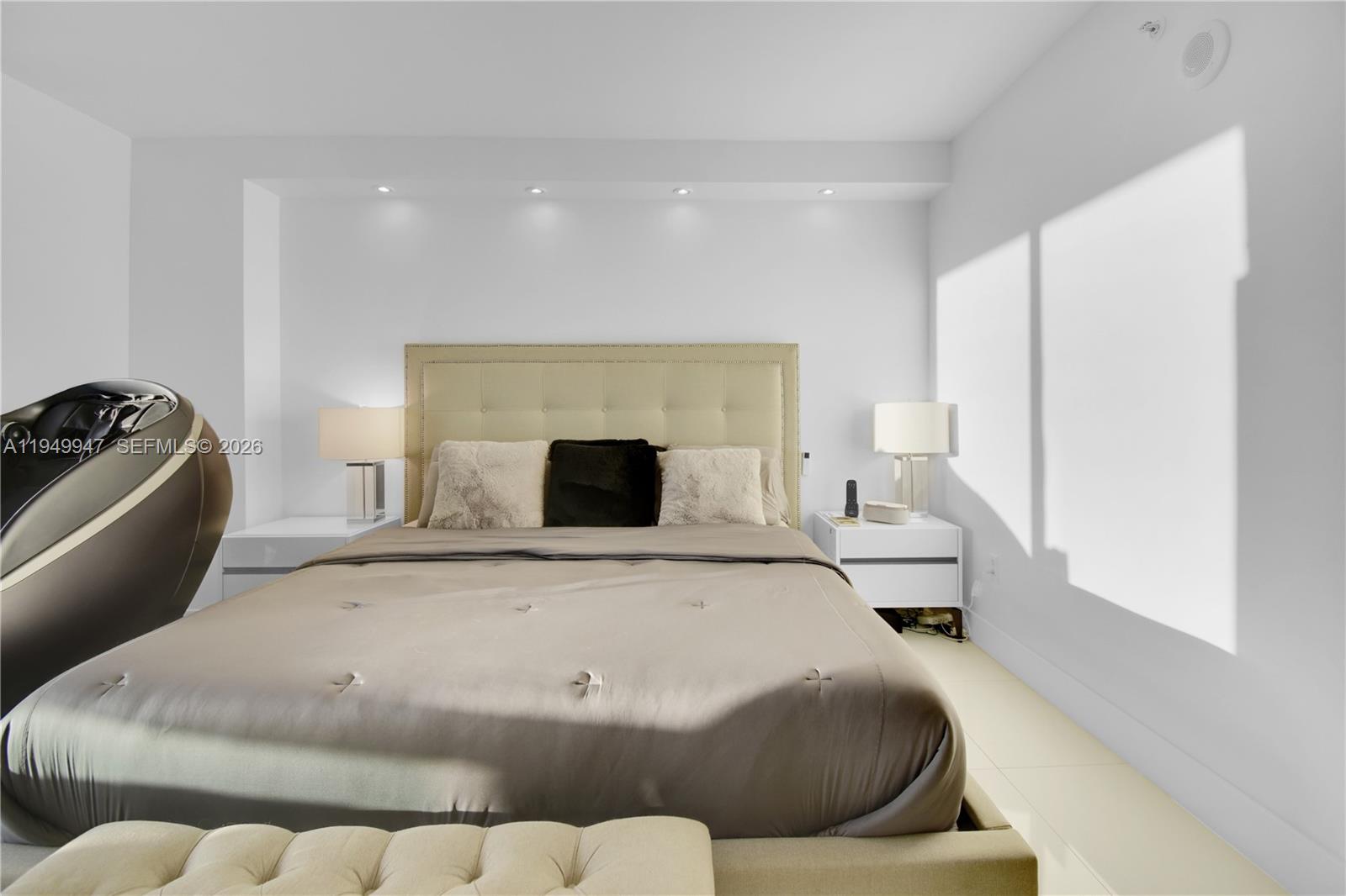 1800 N Bayshore Dr #3410 Miami, FL 33132