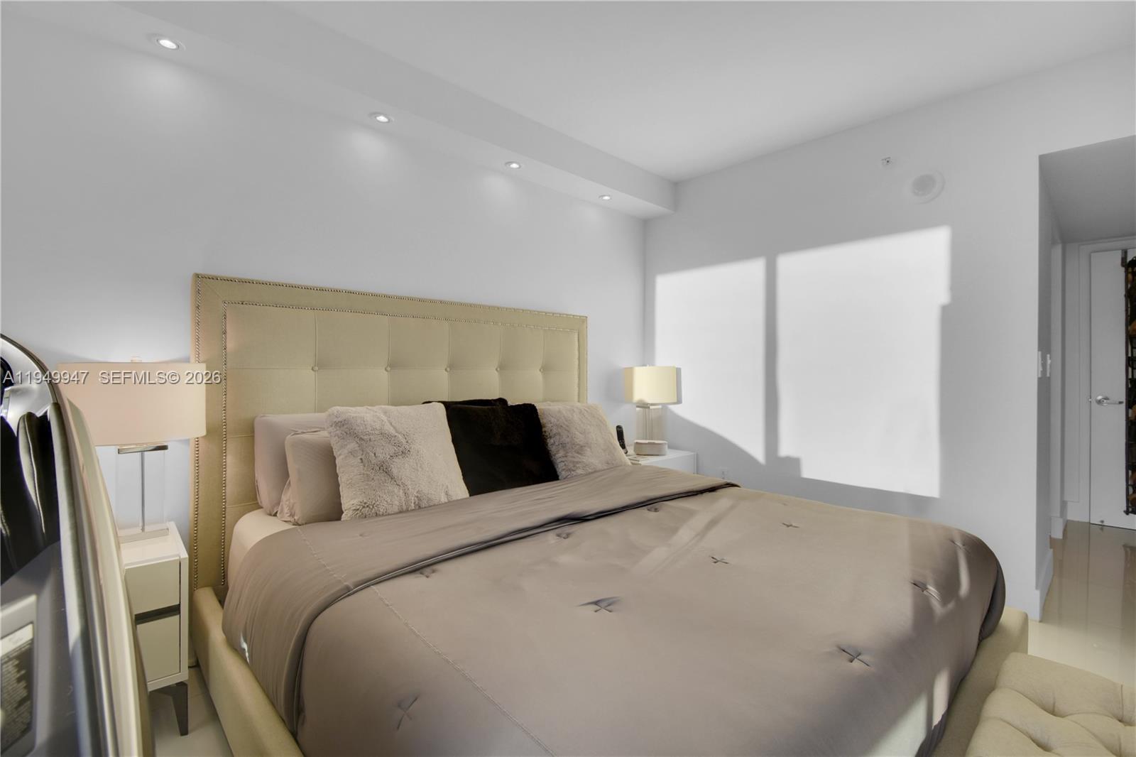 1800 N Bayshore Dr #3410 Miami, FL 33132