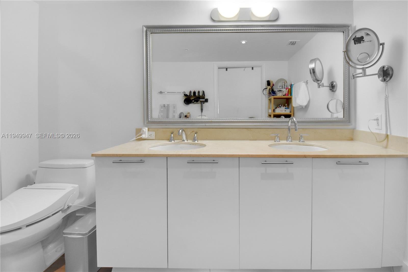 1800 N Bayshore Dr #3410 Miami, FL 33132