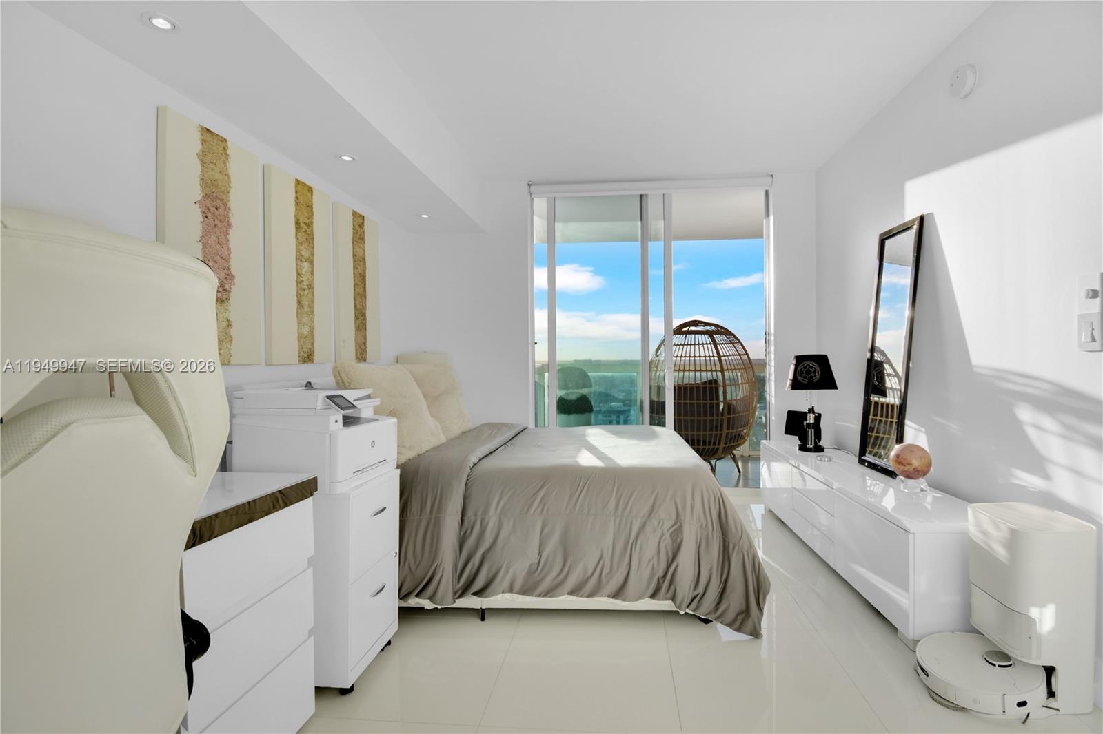 1800 N Bayshore Dr #3410 Miami, FL 33132