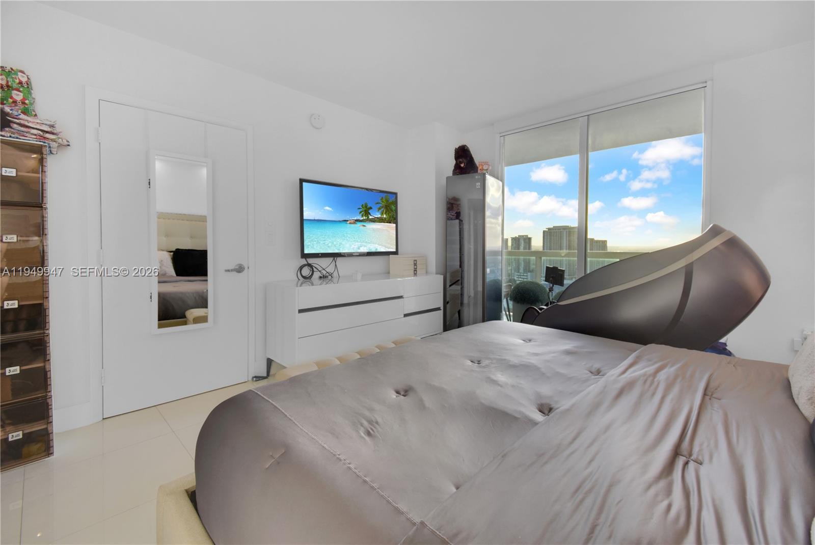 1800 N Bayshore Dr #3410 Miami, FL 33132