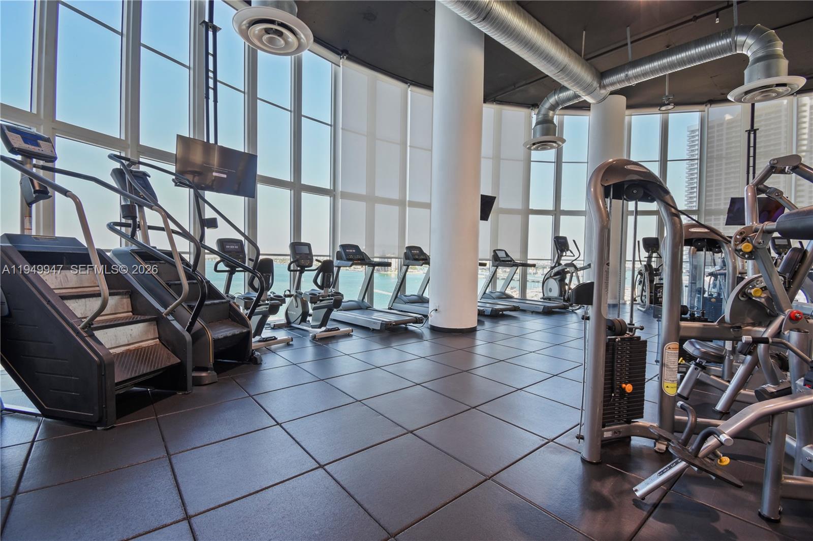 1800 N Bayshore Dr #3410 Miami, FL 33132