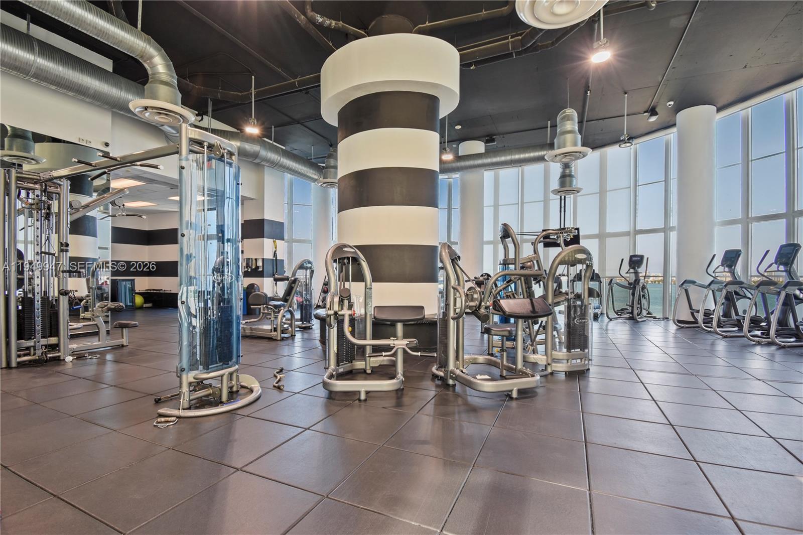 1800 N Bayshore Dr #3410 Miami, FL 33132