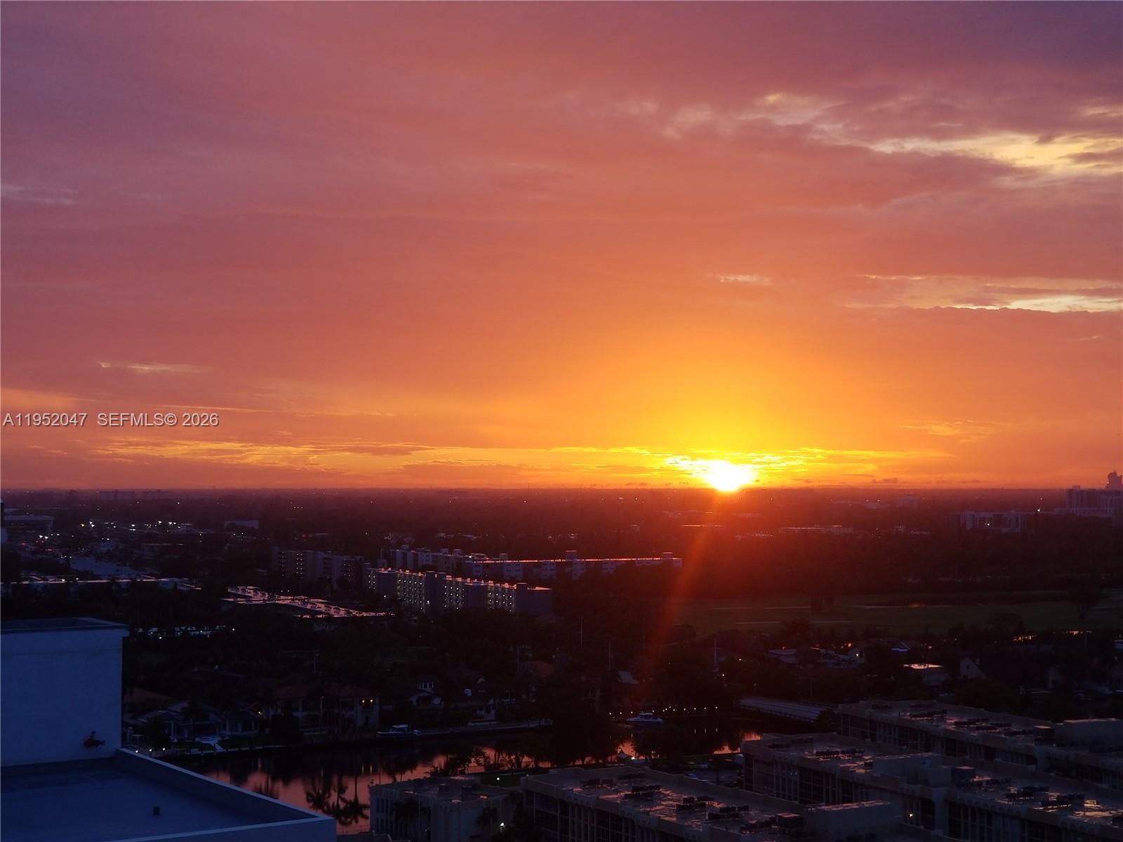 2500 Parkview Dr #2312 Hallandale Beach, FL 33009