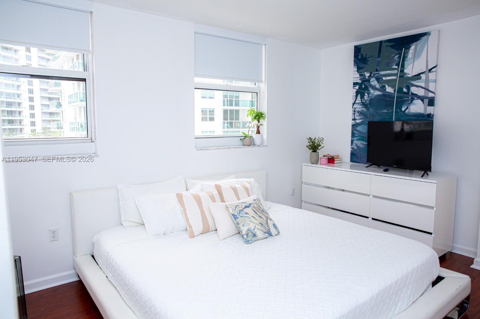 image The Club at Brickell Bay10