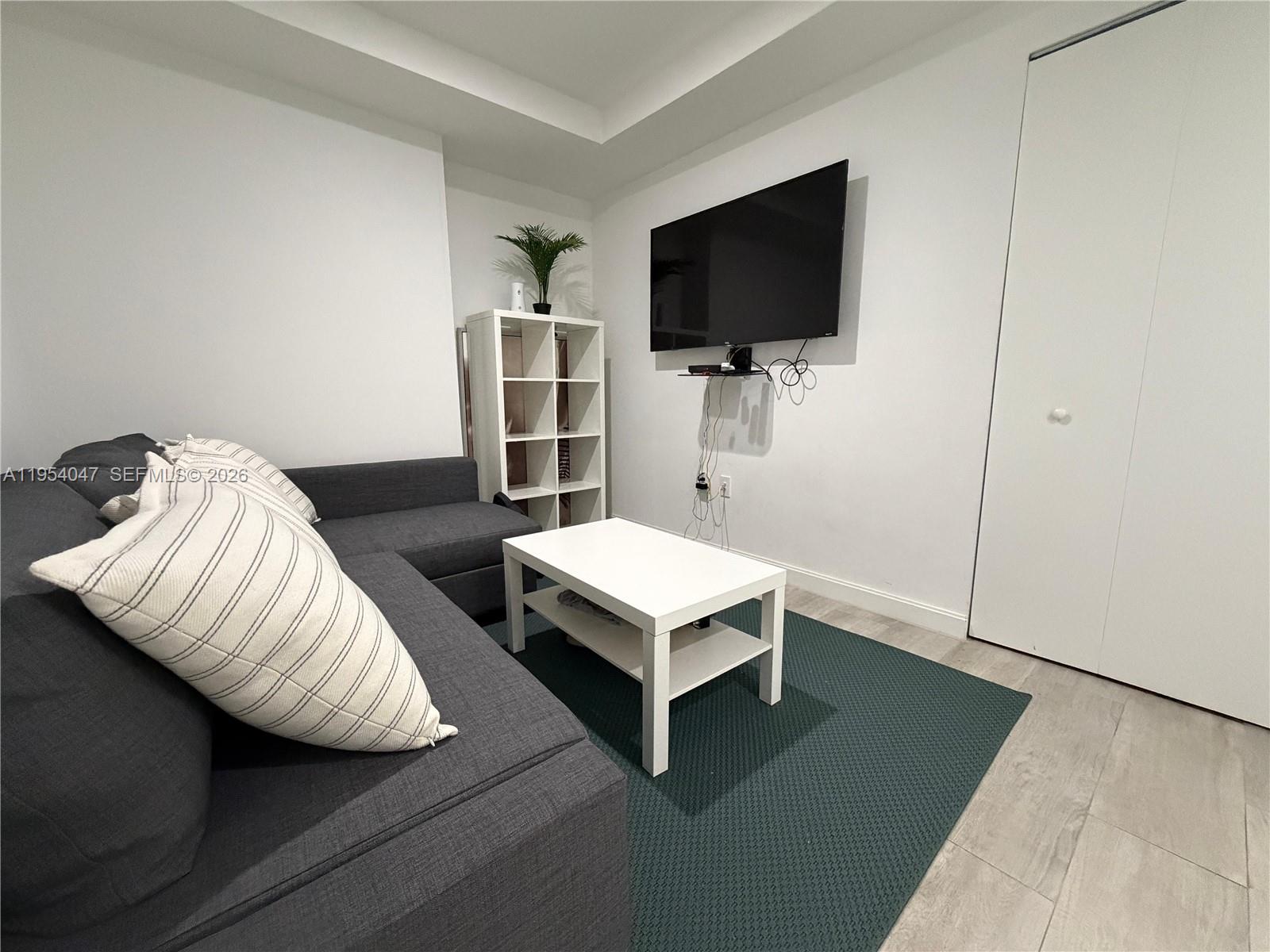 image Brickell Heights10