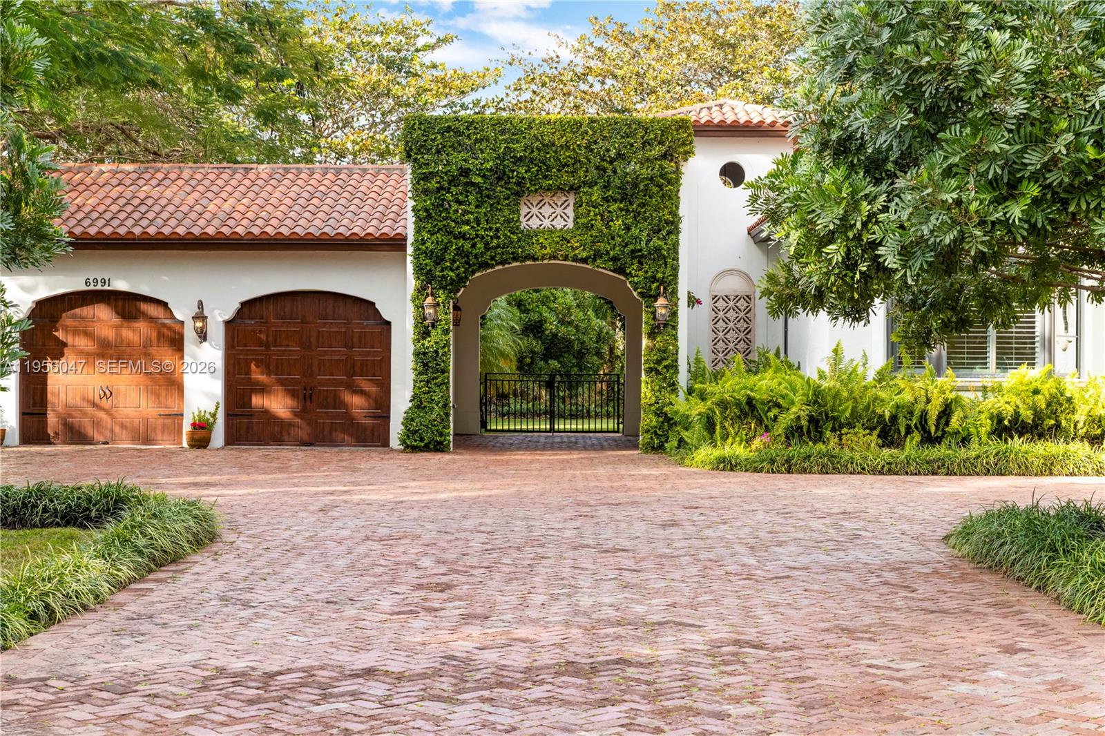 6991 SW 144th St Palmetto Bay, FL 33158