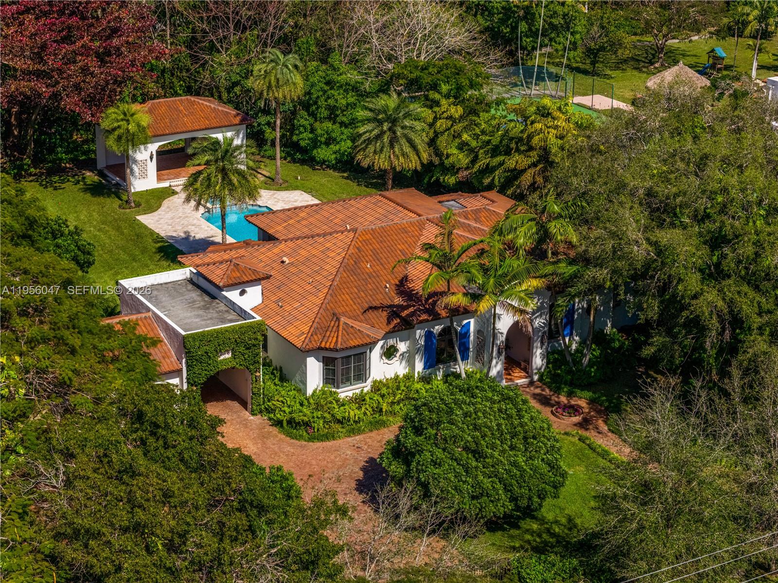 6991 SW 144th St Palmetto Bay, FL 33158