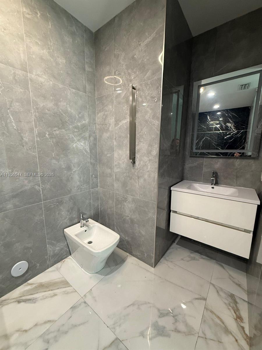 9839 SW 213th St Cutler Bay, FL 33189