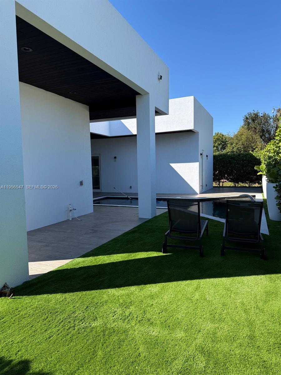 9839 SW 213th St Cutler Bay, FL 33189