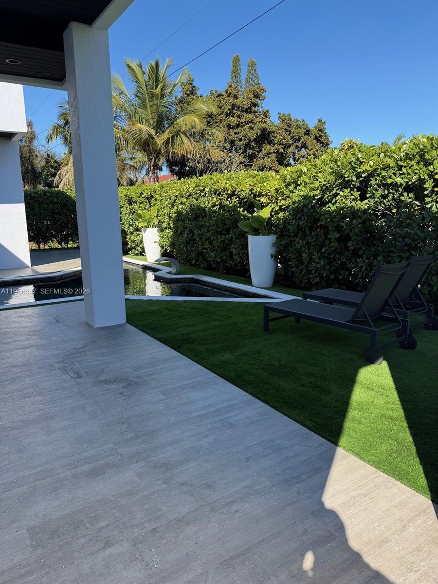 9839 SW 213th St Cutler Bay, FL 33189