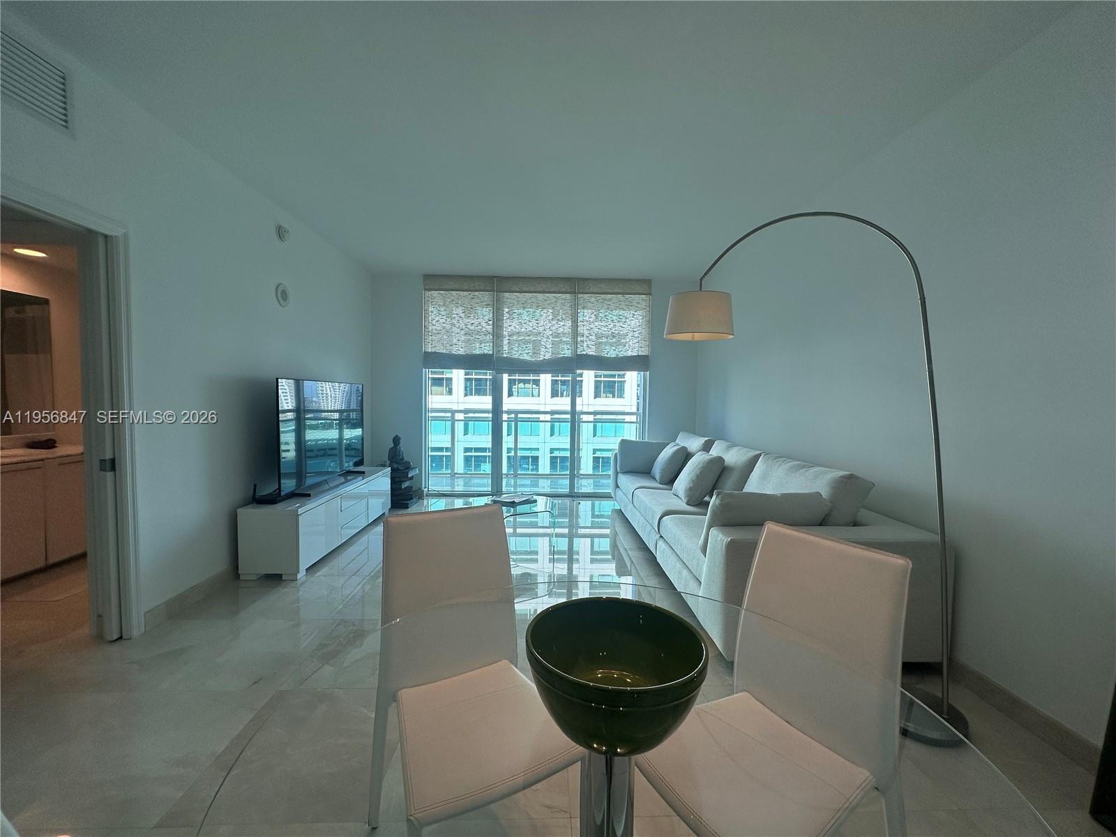 image The Plaza on Brickell East1