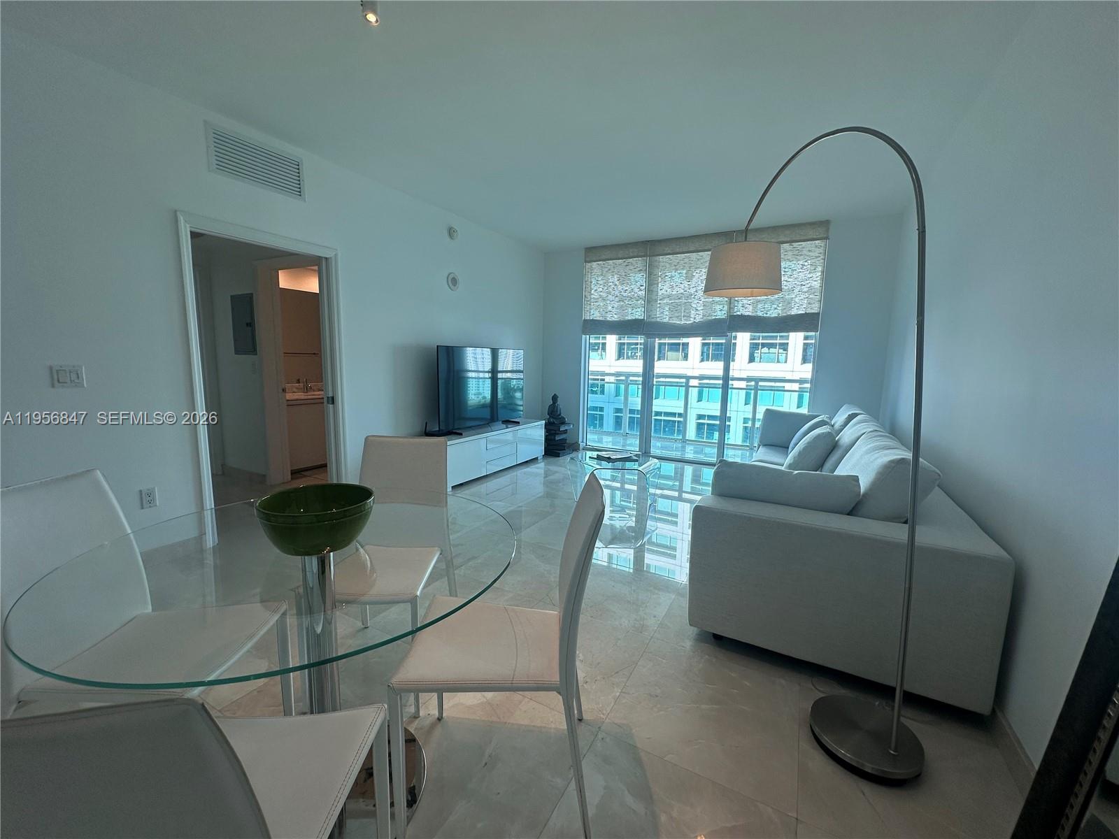 image The Plaza on Brickell East2