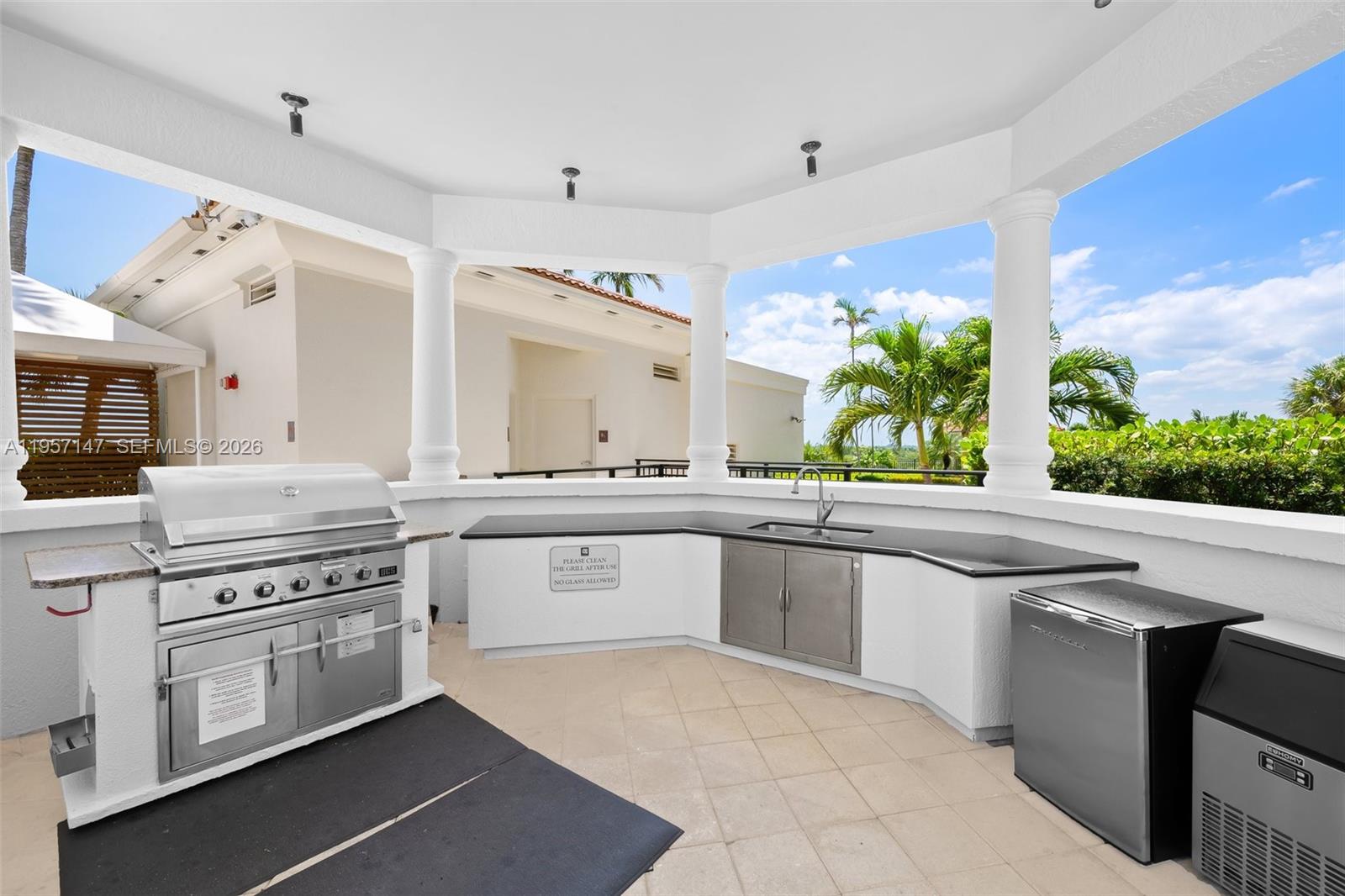 600 W Las Olas Blvd #1605S Fort Lauderdale, FL 33312