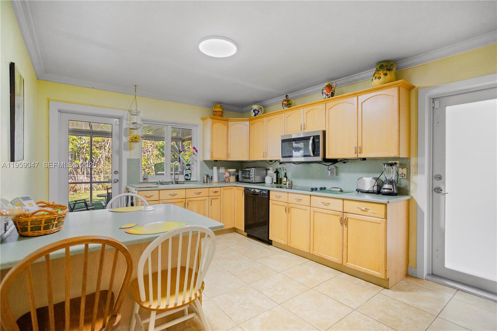 6331 SW 62nd Ter South Miami, FL 33143