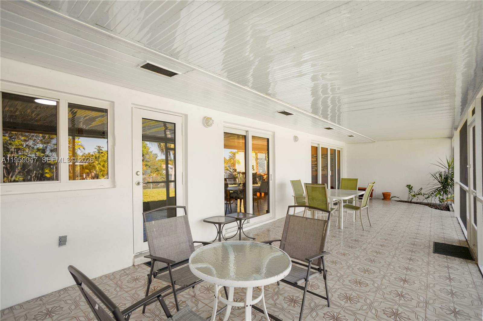 6331 SW 62nd Ter South Miami, FL 33143