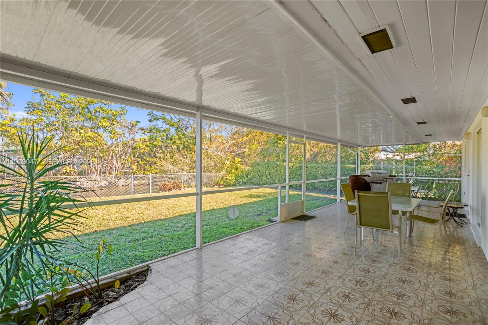 6331 SW 62nd Ter South Miami, FL 33143