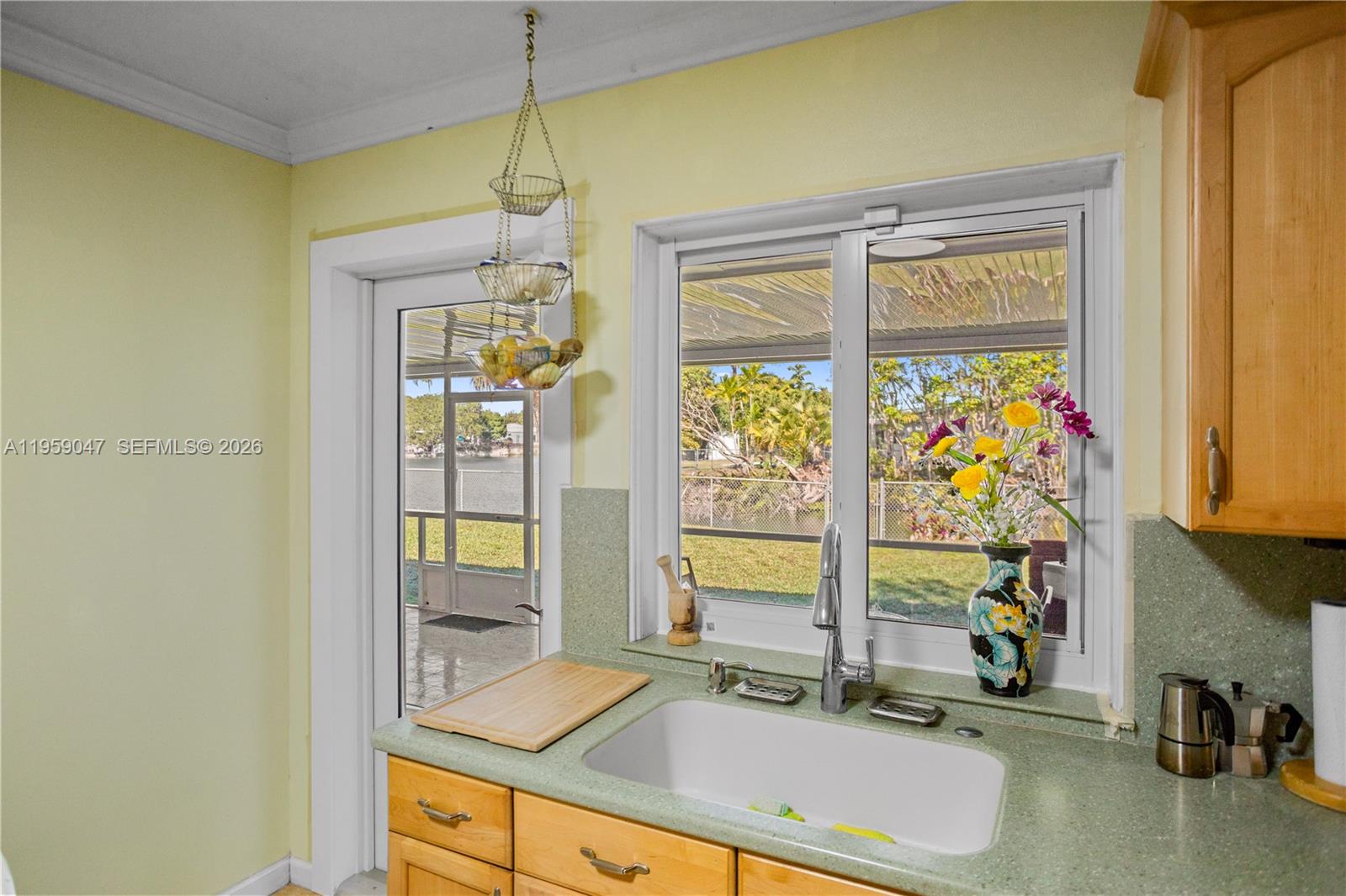 6331 SW 62nd Ter South Miami, FL 33143