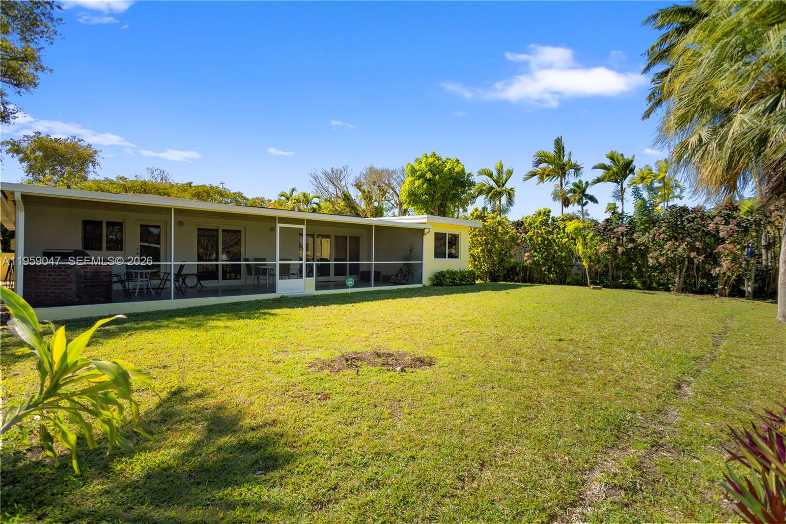 6331 SW 62nd Ter South Miami, FL 33143