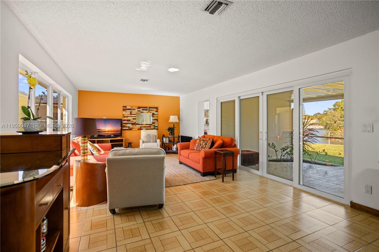 6331 SW 62nd Ter South Miami, FL 33143