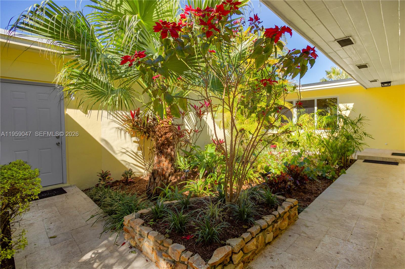 6331 SW 62nd Ter South Miami, FL 33143