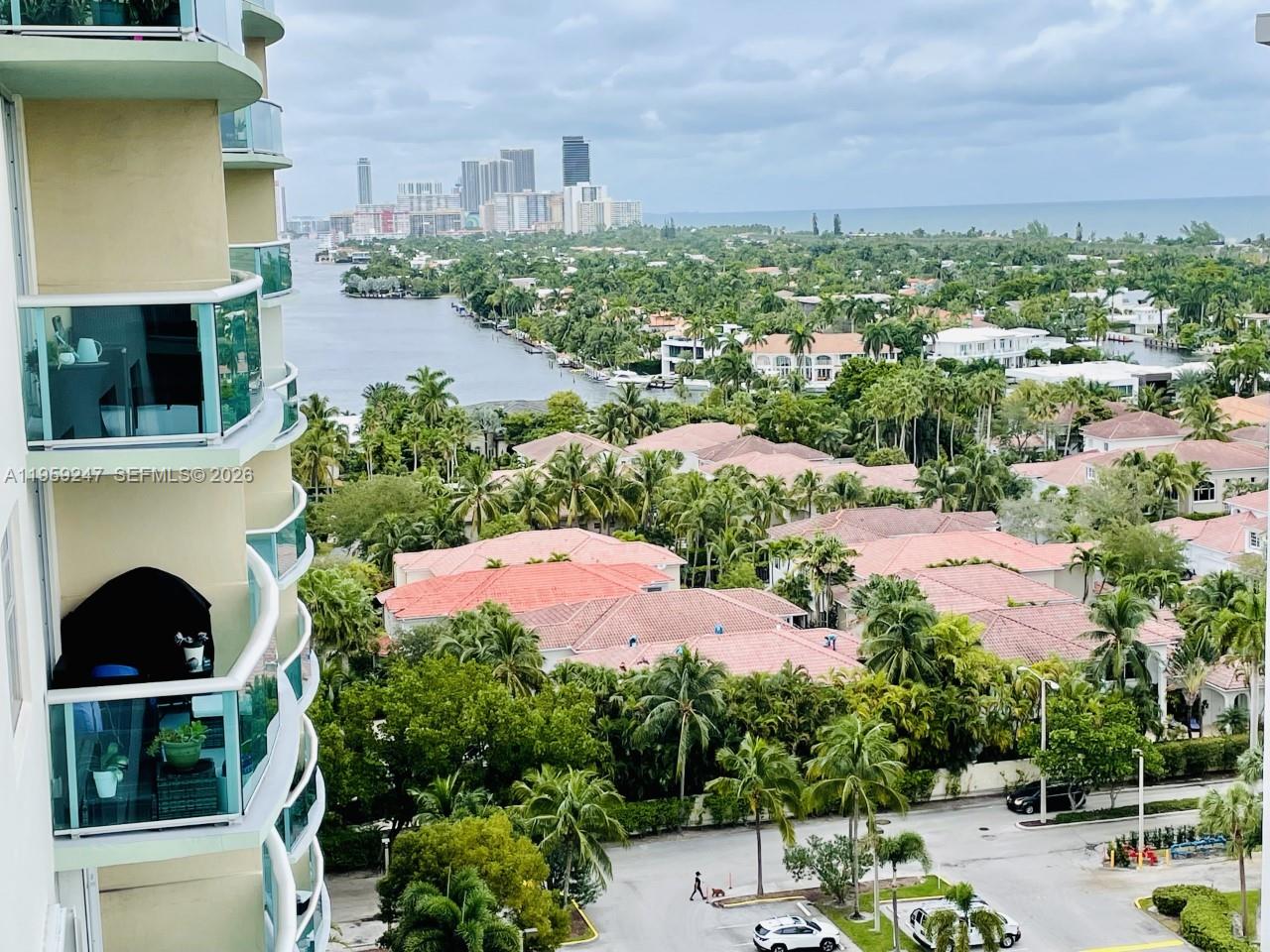 19390 E Collins Ave #1506 Sunny Isles Beach, FL 33160