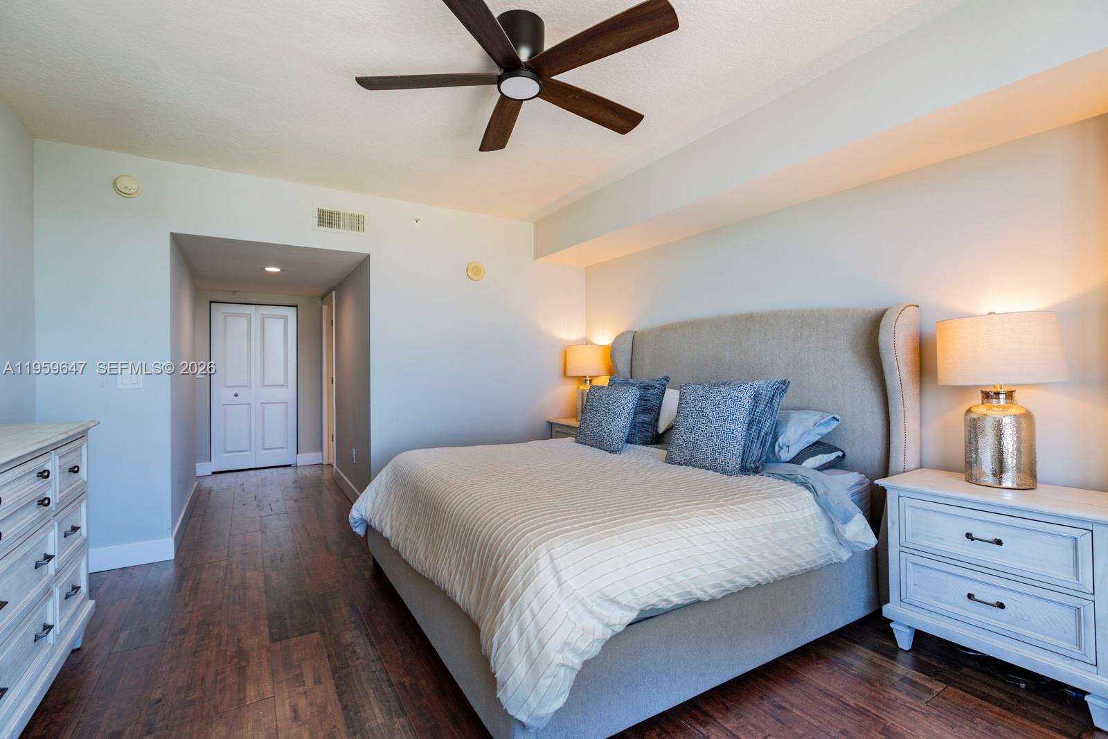 610 W Las Olas Blvd #2014N Fort Lauderdale, FL 33312