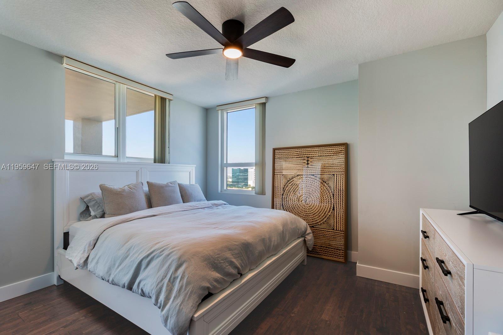 610 W Las Olas Blvd #2014N Fort Lauderdale, FL 33312