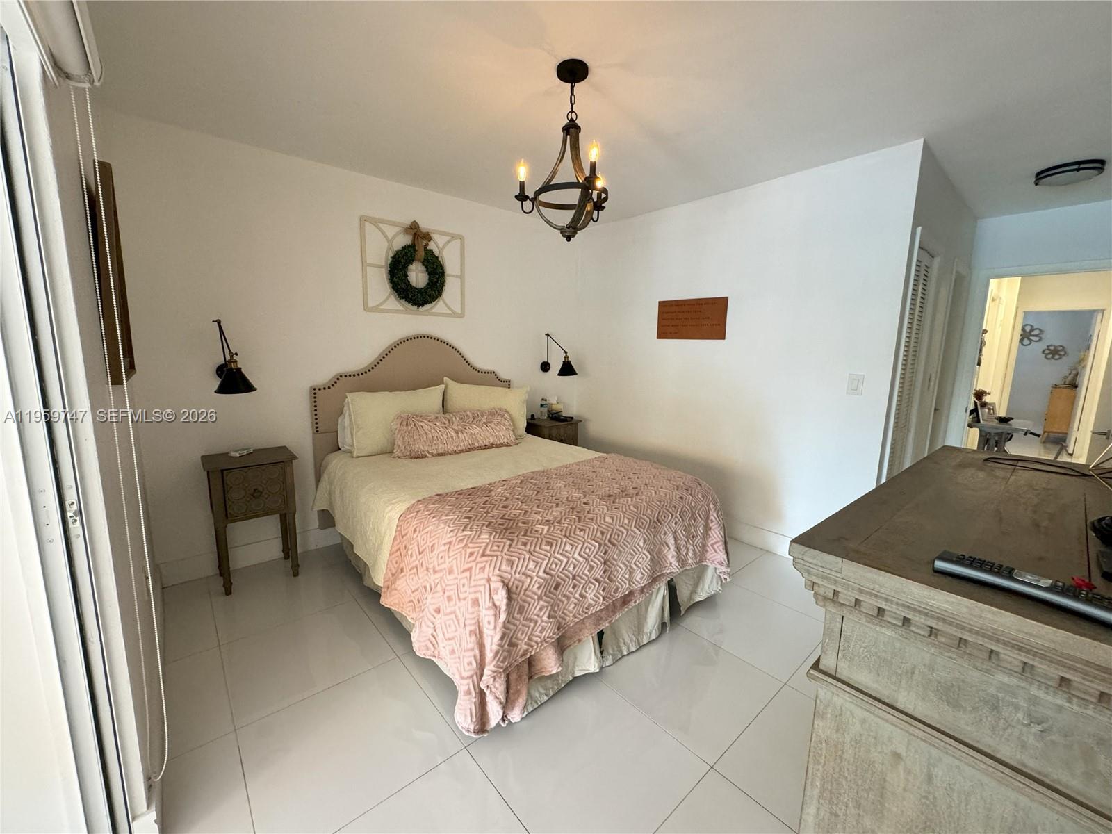 7002 Holly Rd Miami Lakes, FL 33014