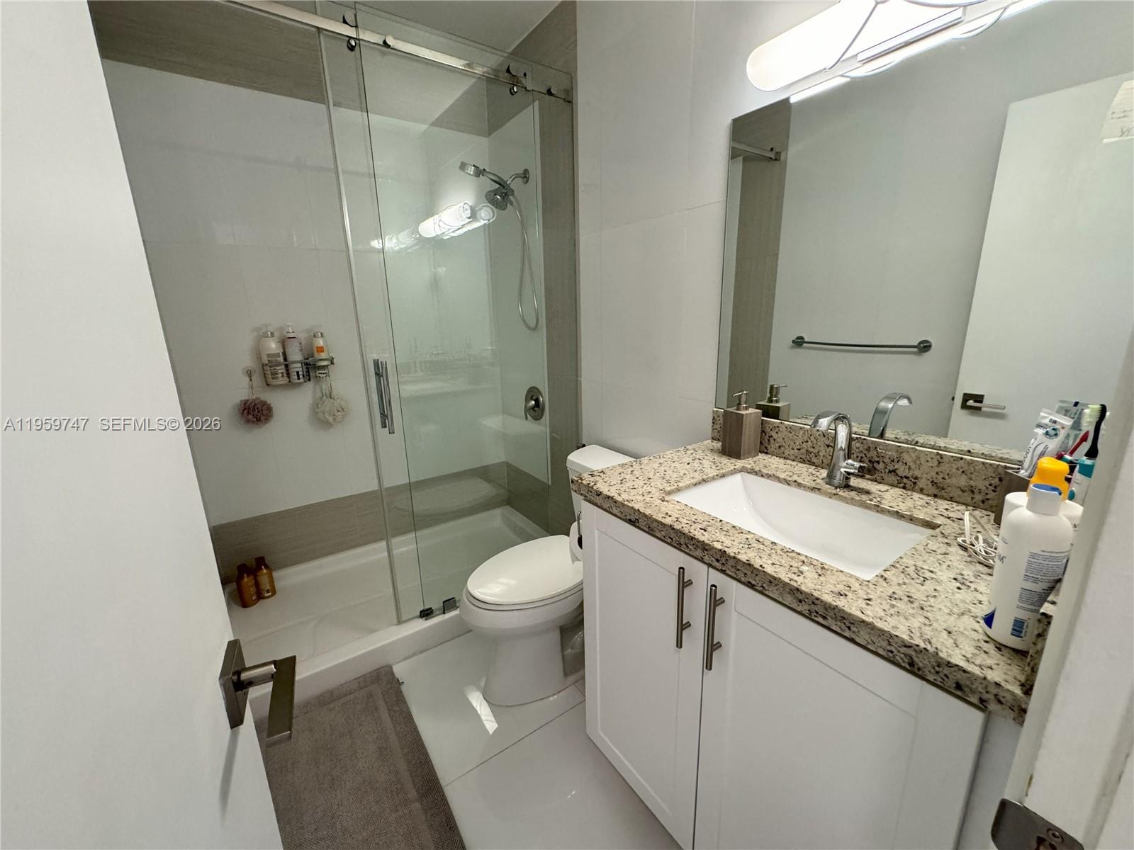 7002 Holly Rd Miami Lakes, FL 33014