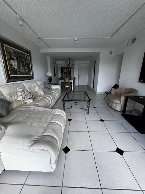 image Arlen House East4