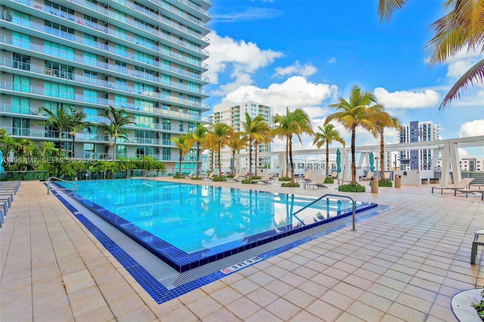 image Axis on Brickell North24