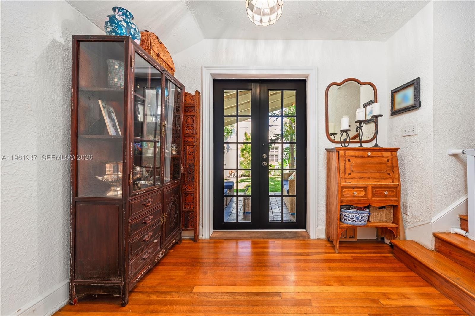 813 NE 81st St Miami, FL 33138