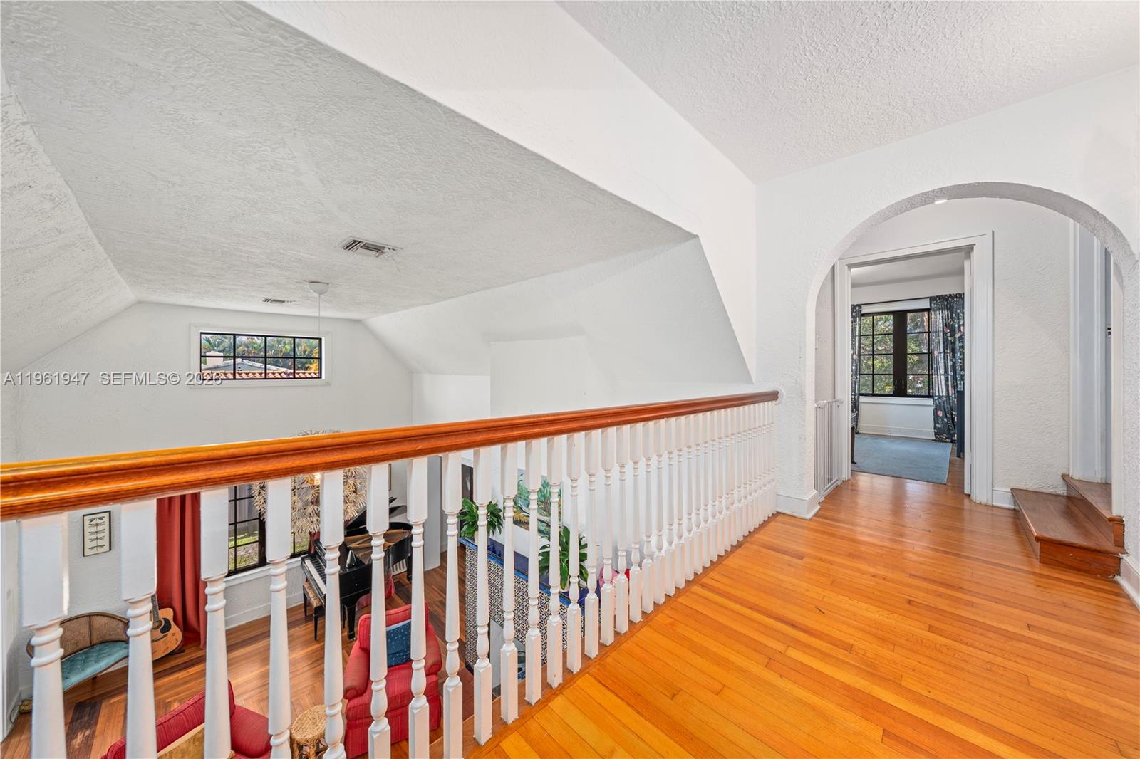 813 NE 81st St Miami, FL 33138