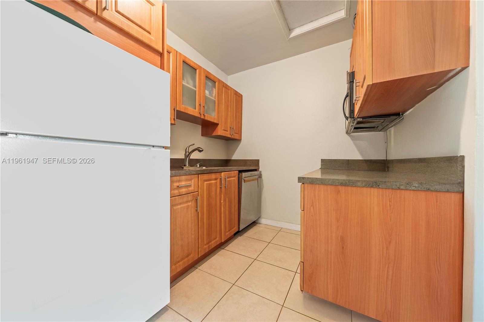 813 NE 81st St Miami, FL 33138