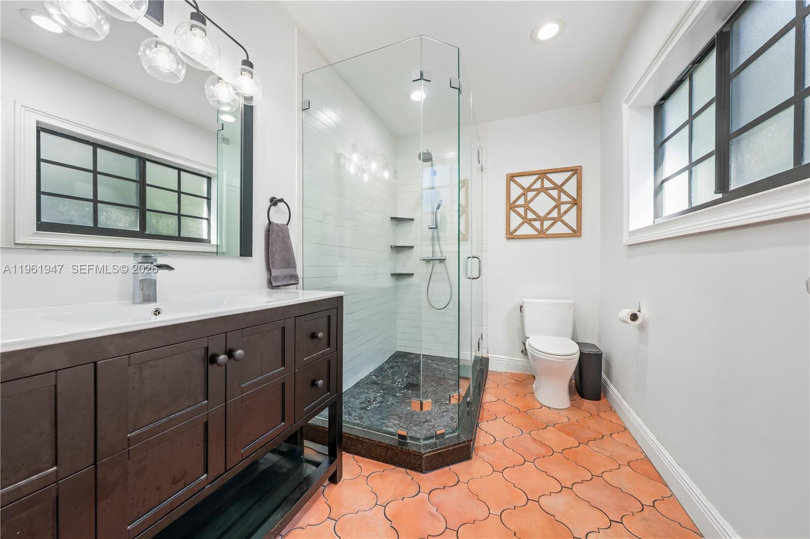 813 NE 81st St Miami, FL 33138