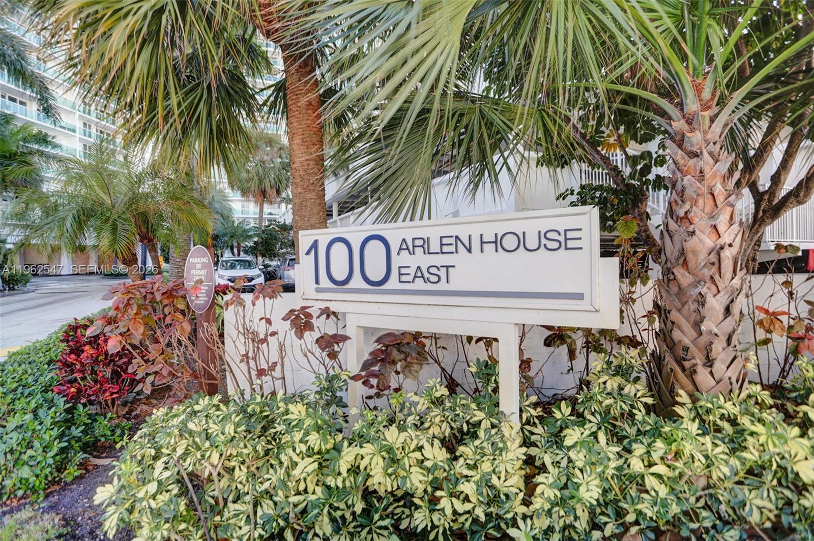 image Arlen House East2