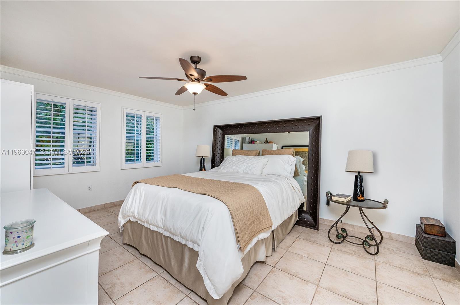 1 Alhambra Cir #403 Coral Gables, FL 33134