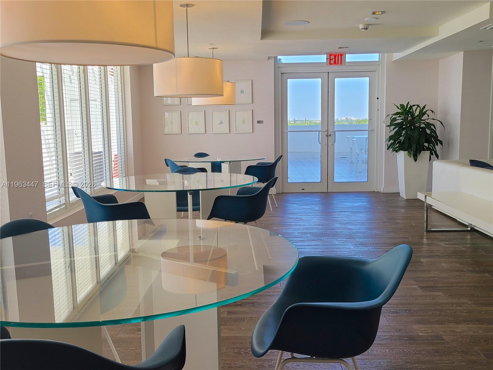 image Baltus House25