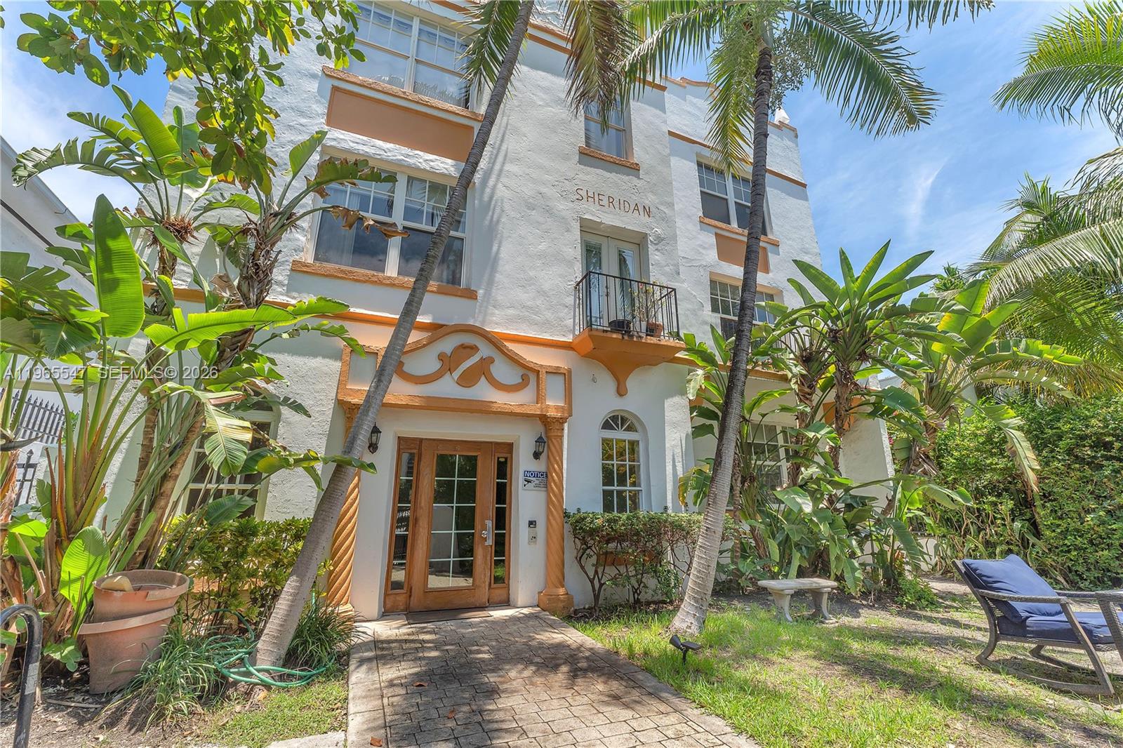 737 Jefferson Ave #305 Miami Beach, FL 33139