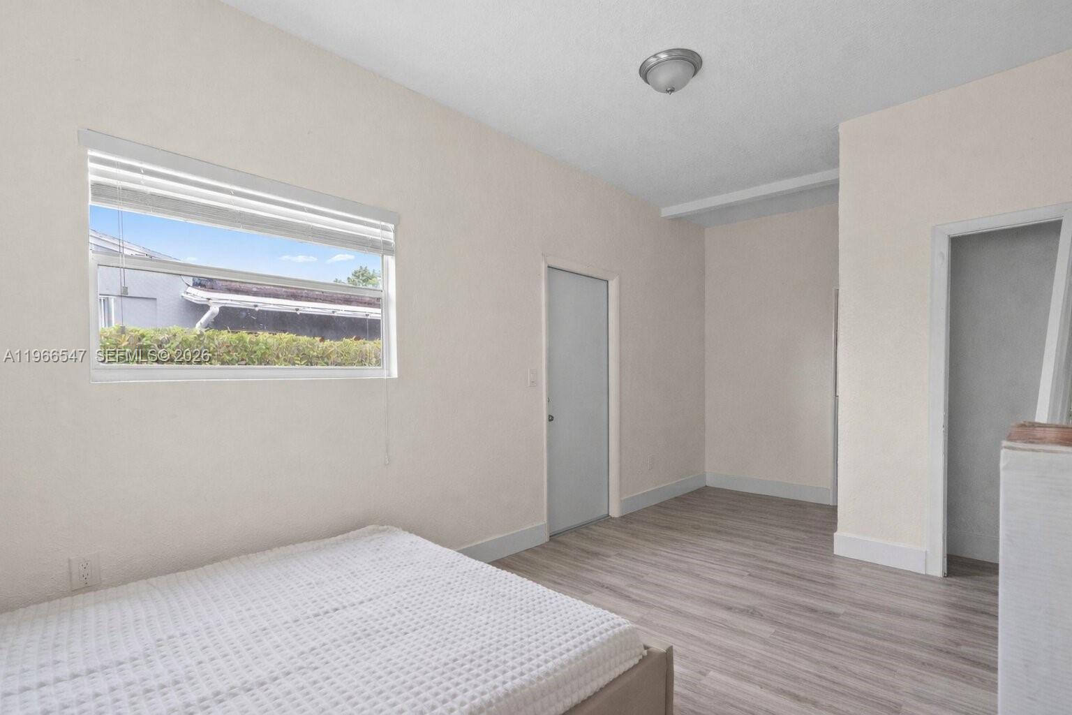 65 NW 118th St Miami, FL 33168